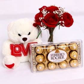 thumb-arranjo-6-rosas-vermelhas-pelucia-e-ferrero-rocher-0