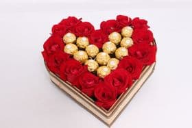 thumb-coracao-de-rosas-vermelhas-ferrero-rocher-0